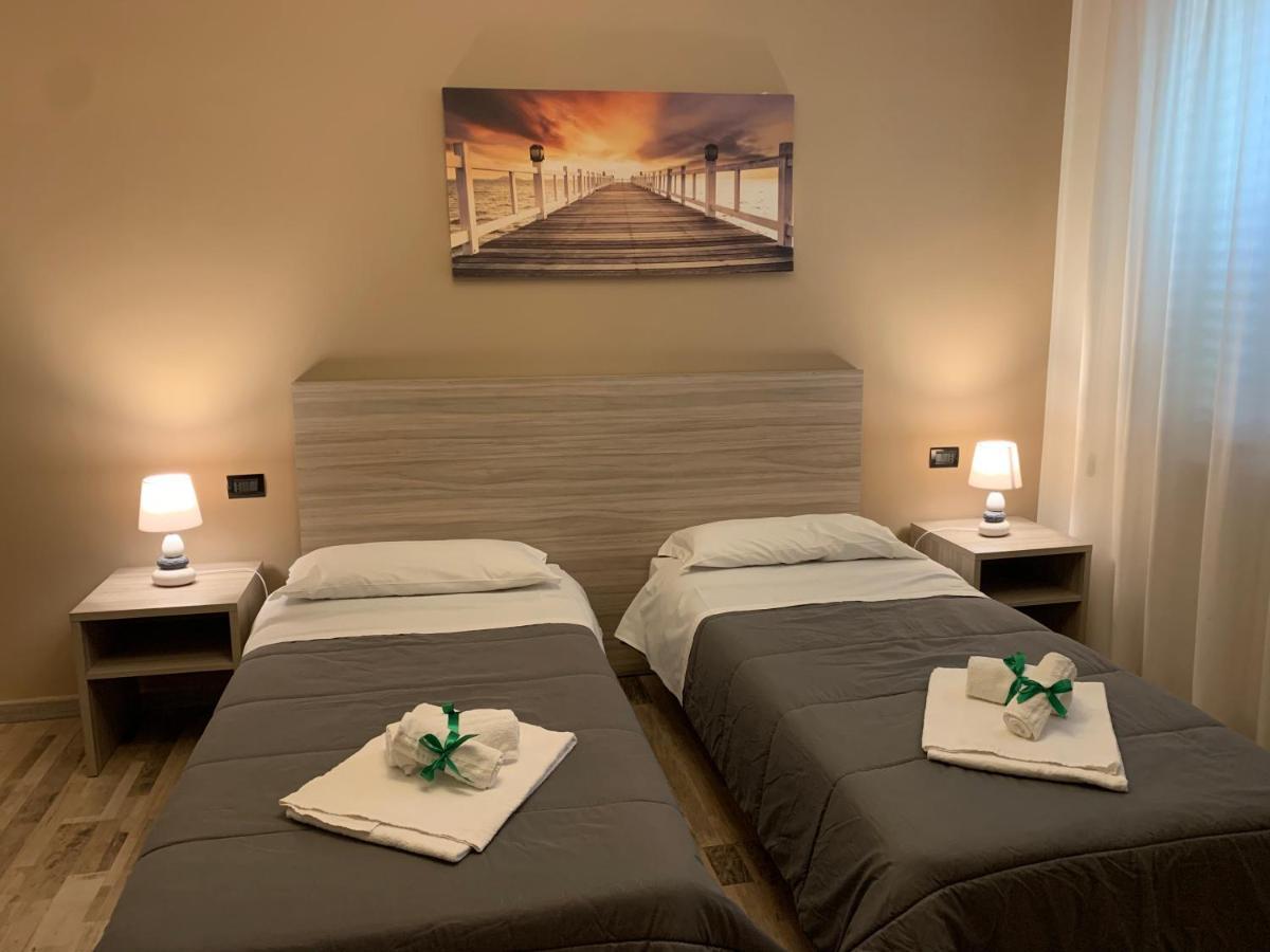 ברינדיזי Villa Anna Guesthouse מראה חיצוני תמונה